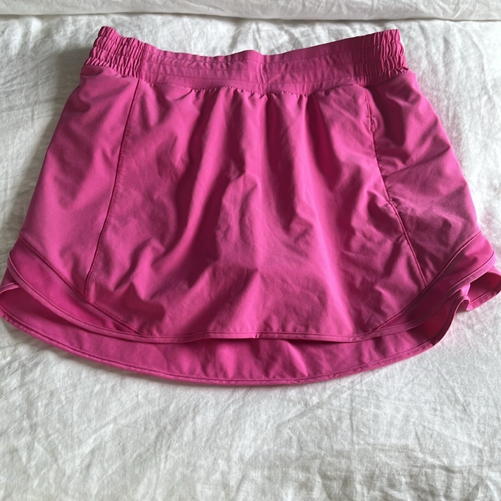 Lululemon Hotty Hot High-Rise Skirt size 10
